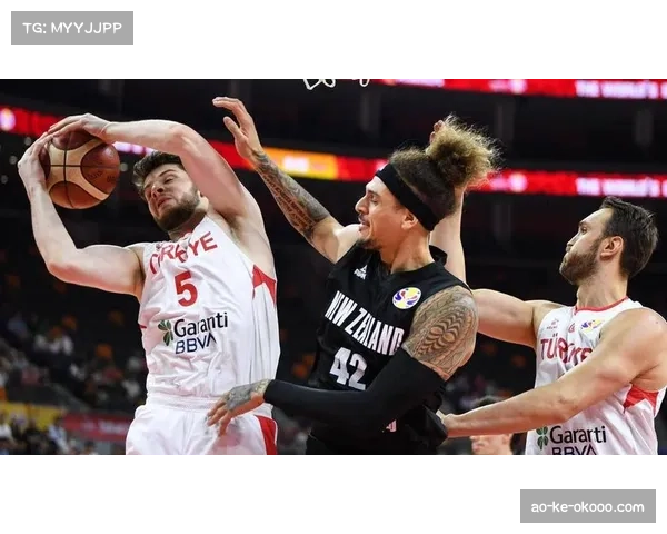 熊队与猛虎上演对攻大战，最后时刻乐福兰58码达阵绝杀